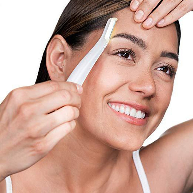 Casano Flawless Dermaplane Glow – Facial Hair Removal & Exfoliator | Casano